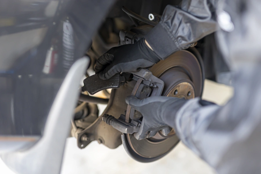 Why Mobile Brake Fluid Service Is A Convenient Solution in Fort Worth, TX Why Mobile Brake Fluid Service Is A Convenient Solution in Fort Worth, TX